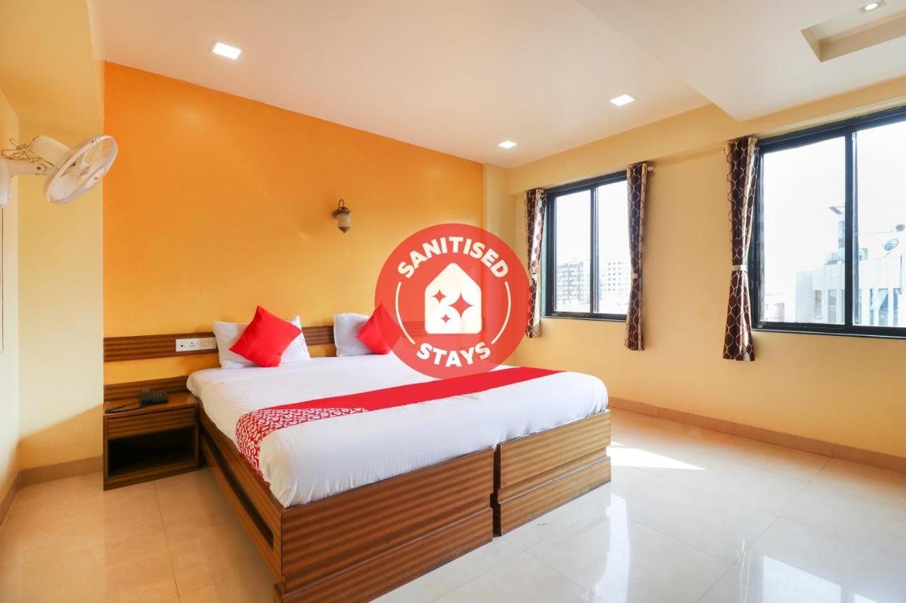Oyo 10679 Hotel Nanashree Executive Wagholi Exterior photo