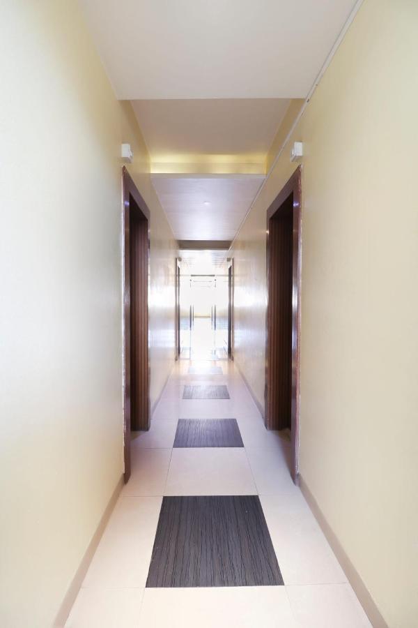 Oyo 10679 Hotel Nanashree Executive Wagholi Exterior photo