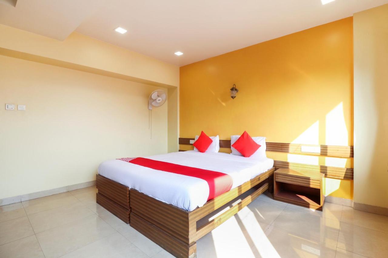 Oyo 10679 Hotel Nanashree Executive Wagholi Exterior photo